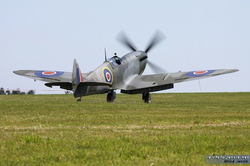 obrázek: Letecká show v neděli 19. června v Chotěboři