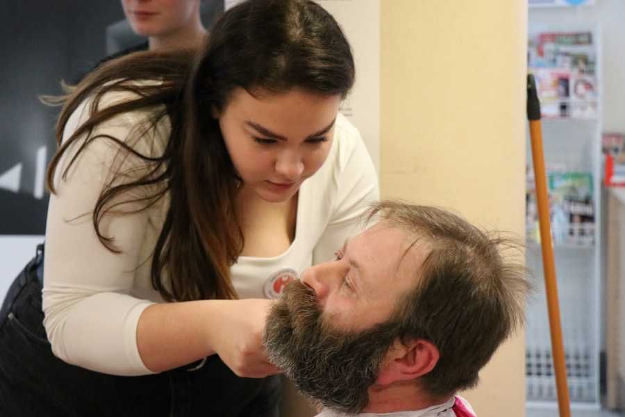 Novoměstská nemocnice otevře holírnu: akce upozorní na důležitost prevence rakoviny