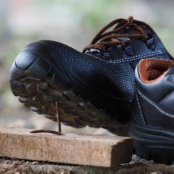 Nákup pracovní obuvi: Nic složitého, pokud víte, co chcete