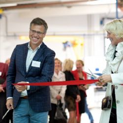 ACO Industries spustil v Přibyslavi novou robotizovanou svářecí linku