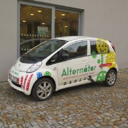 Alternátor se představí na Dni Země a otevření zámecké restaurace