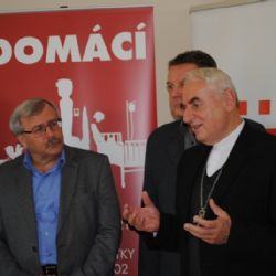 Biskup Vojtěch Cikrle požehnal novému sídlu Oblastní charity Třebíč