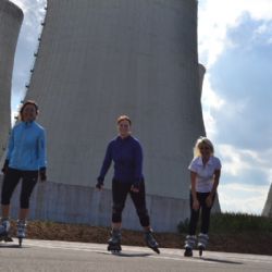 Bruslaři vyrazili pod věže Jaderné elektrárny Dukovany