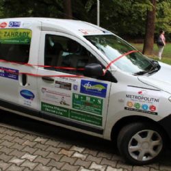 Centrum osobní asistence získalo v Brodě sociální automobil