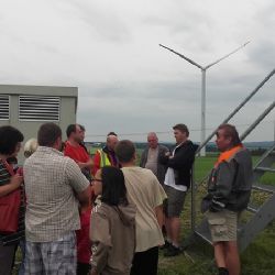 Do Věžnice dorazily stovky zájemců o větrnou energii