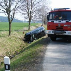 Dva zranění po havárii u Sázavy