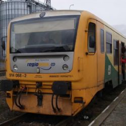 Mezi Ždírcem nad Doubravou a Hlinskem nepojedou vlaky