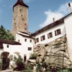 Hradozámecká noc na Roštejně