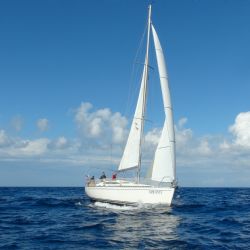 Jachtař Tomáš Kůdela vyplouvá na cestu přes Atlantik