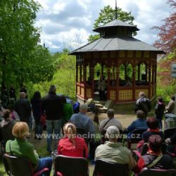 Jazzový koncert v brodském Šupichově altánku