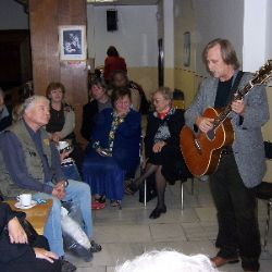 Jiří Dědeček v pátek U Notáře v Brodě