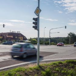 Křižovatku Tři věžičky u Stříteže hlídají semafory