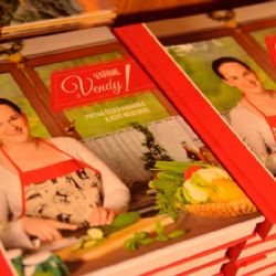 Kuchařku Vaříme s Vendy! pokřtili v Brodě