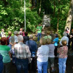 Milovníci brodské historie po druhé prošli parkem Budoucnost