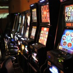 Ministerstvo dává za pravdu Jihlavě a končí s hazardem