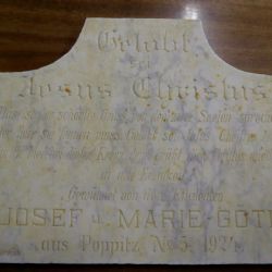 Minulost opraveného křížku u Popic už je jasnější