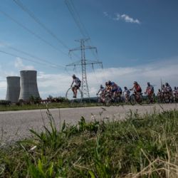 Na kolech pomáhali v Rouchovanech onkologicky nemocným dětem