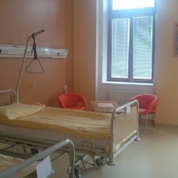 Nadstandardní pokoj nově na interním oddělení pelhřimovské nemocnice