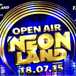 Neon Land Music Festival 2015 na kopci Vír