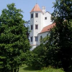 Noc na Karlštejně v Telči