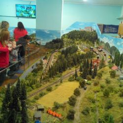 Nová Ves u Chotěboře: Dopoledne plné experimentů a vláčků