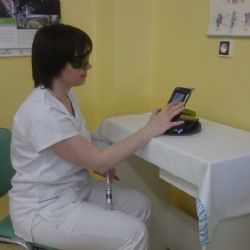 Nový laser pomáhá v Brodě při rehabilitaci