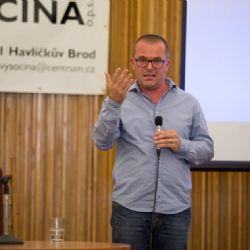 Pazderka o Ukrajině: Pokud je někdo motorem eskalace celé krize, je to nepochybně Rusko