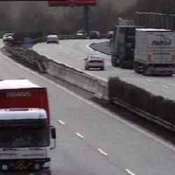 Po D1 na Vysočině v režimu 2+2 zúžené jízdní pruhy