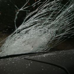 Smrtelná nehoda v Jihlavě: nákladní auto přejelo chodce