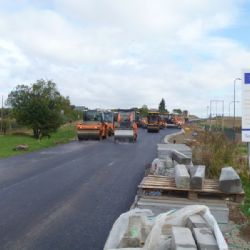 Práce na silnici do Pocoucova u Třebíče finišují