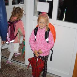 Prvňáci převzali bezpečné kufříky také v Jaroměřicích