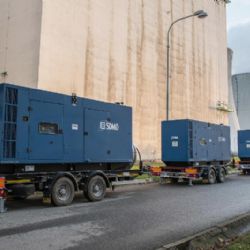 První zkoušky čtyř mobilních dieselgenerátorů v Dukovanech