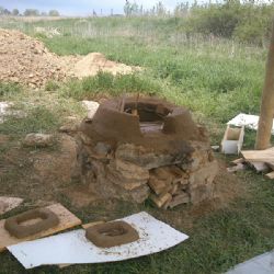 Replika středověké sklářské pece v Havlíčkově Brodě