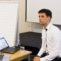 Reportér ČT24 Filip Horký: Žiju si svůj novinářský sen