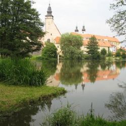 Rozkvetlým krajem o víkendu v Telči