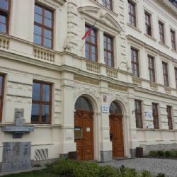 Škola v Jaroměřicích nad Rokytnou investuje do bezbariérové budovy