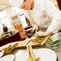 Studenti z Pelhřimova se utkají o Svačinu roku