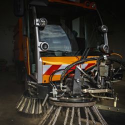 Švýcarský stroj ušetří v Chotěboři náklady