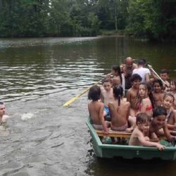 Tábor s Klubíčkem - líbilo se divoké spaní v chatkách