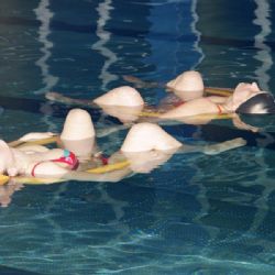 Těhotné si v Jihlavě poprvé zaplavaly s porodní asistentkou