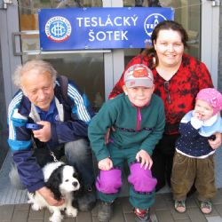 Teslácký šotek po čtyřiatřicáté