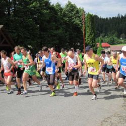 V Bezděkově zvítězil Pelouch a Remarová