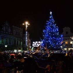 V Havlíčkově Brodě začal advent rozsvícením vánočního stromu