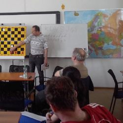 V Jihlavě přednášel jeden z nejlepších trenérů a metodiků šachu