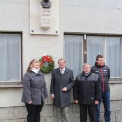 V Kožichovicích odhalili bustu slavnému rodákovi