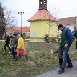 Velikonoční hrkání v Příložanech u Jaroměřic nad Rokytnou