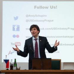 Velvyslanec USA v Jihlavě