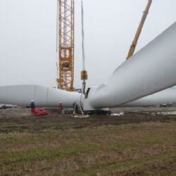 Větrné elektrárny u Věžnice slaví páté narozeninami