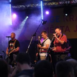 Vysočina fest odstartoval koncert Mňága a Žďorp