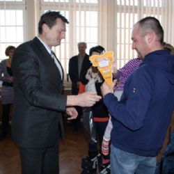 Výtěžek charitativní sbírky předali v Jaroměřicích